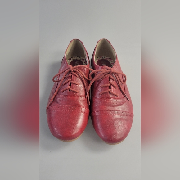 Nature Breeze Red Oxford Size 8.5 - Picture 2 of 7